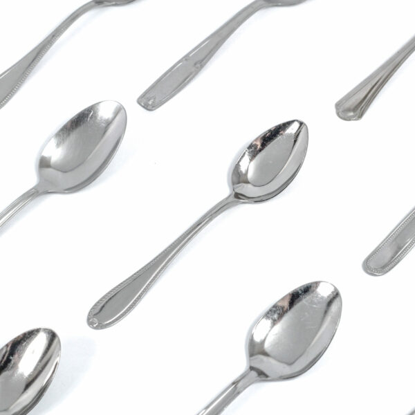 Grande cuillère de table vintage